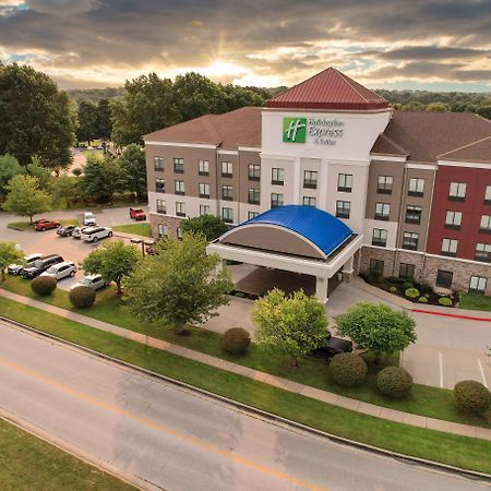 Holiday Inn Express And Suites Springfield Medical District By Ihg Eksteriør bilde