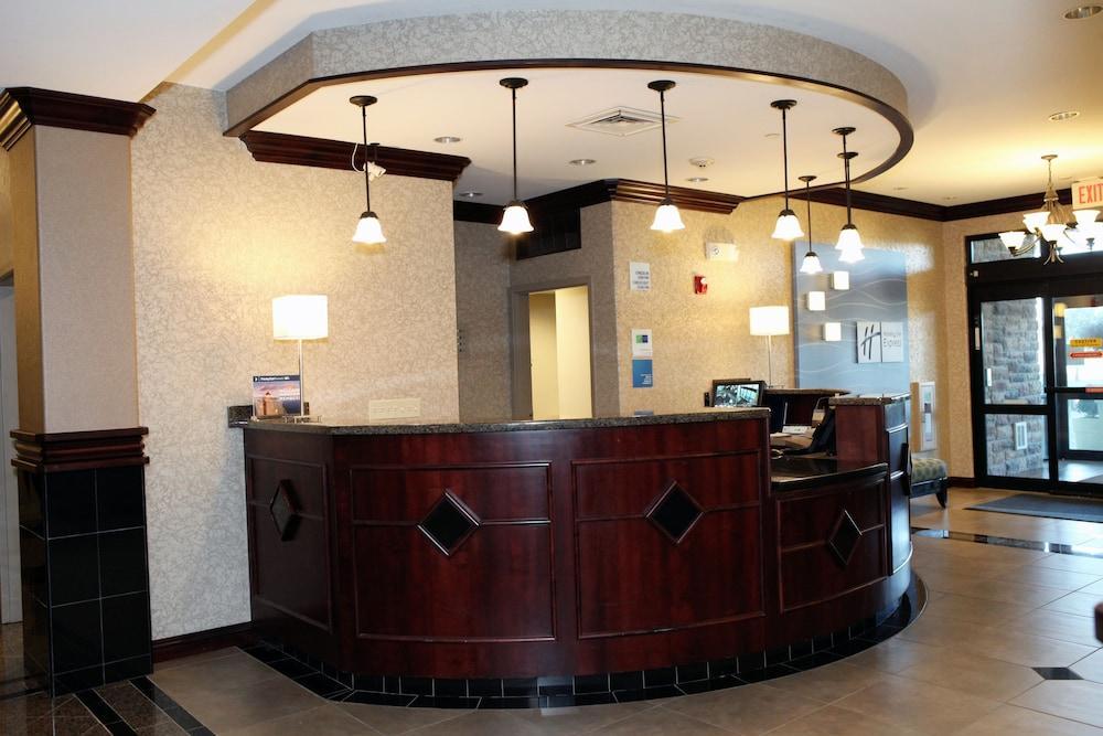 Holiday Inn Express And Suites Springfield Medical District By Ihg Eksteriør bilde